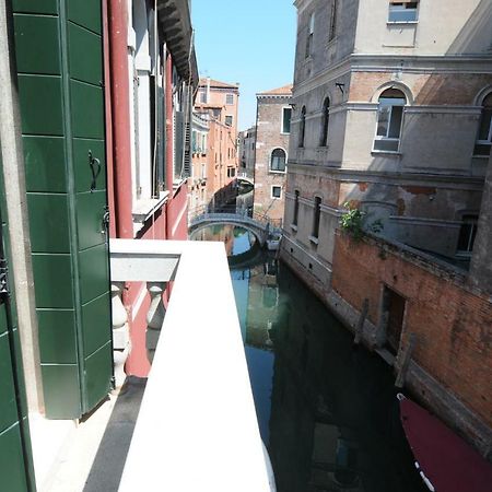 Appartement Sunny Canal A/C Wifi à Venise Extérieur photo